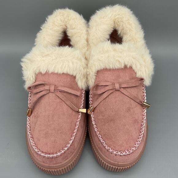 NEW Journee Collection Women’s Midnight Faux Fur Moc Slippers Pink Size 7.5 - Picture 3 of 10